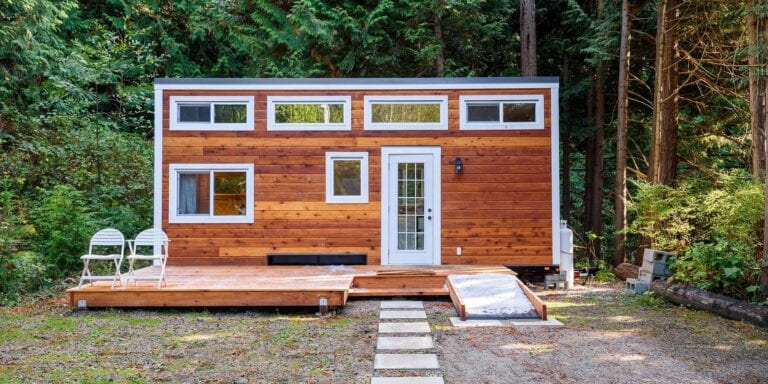 should you invest in tiny houses?