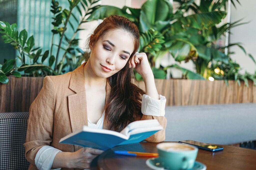 5 Best Books for Real Estate Agents | Mashvisor