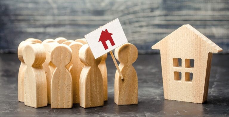 should I buy a foreclosed home? find out here