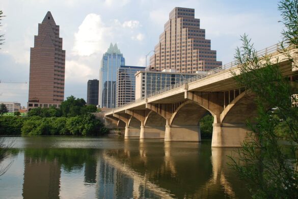 Airbnb Austin: Should You Invest in 2022?